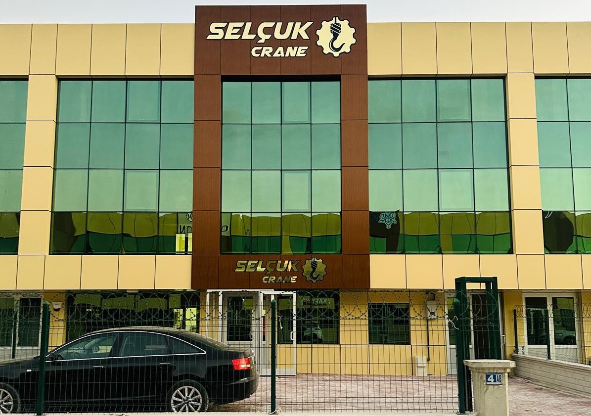 SELÇUK CRANE VİNÇ